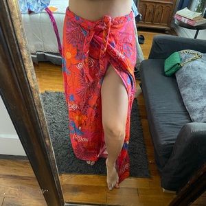 FARM Rio- Maxi skirt - size S